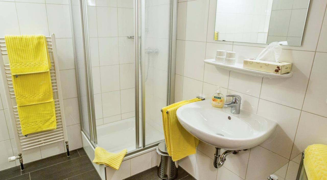 Haus Annette Aparthotel Schröcken Buitenkant foto