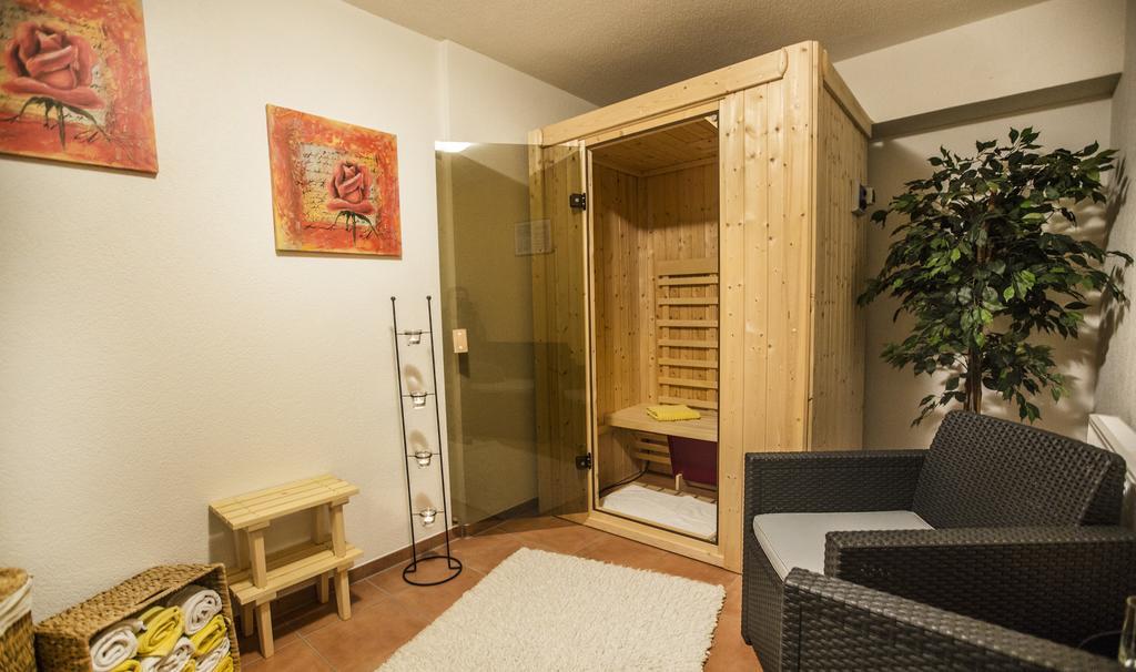 Haus Annette Aparthotel Schröcken Buitenkant foto