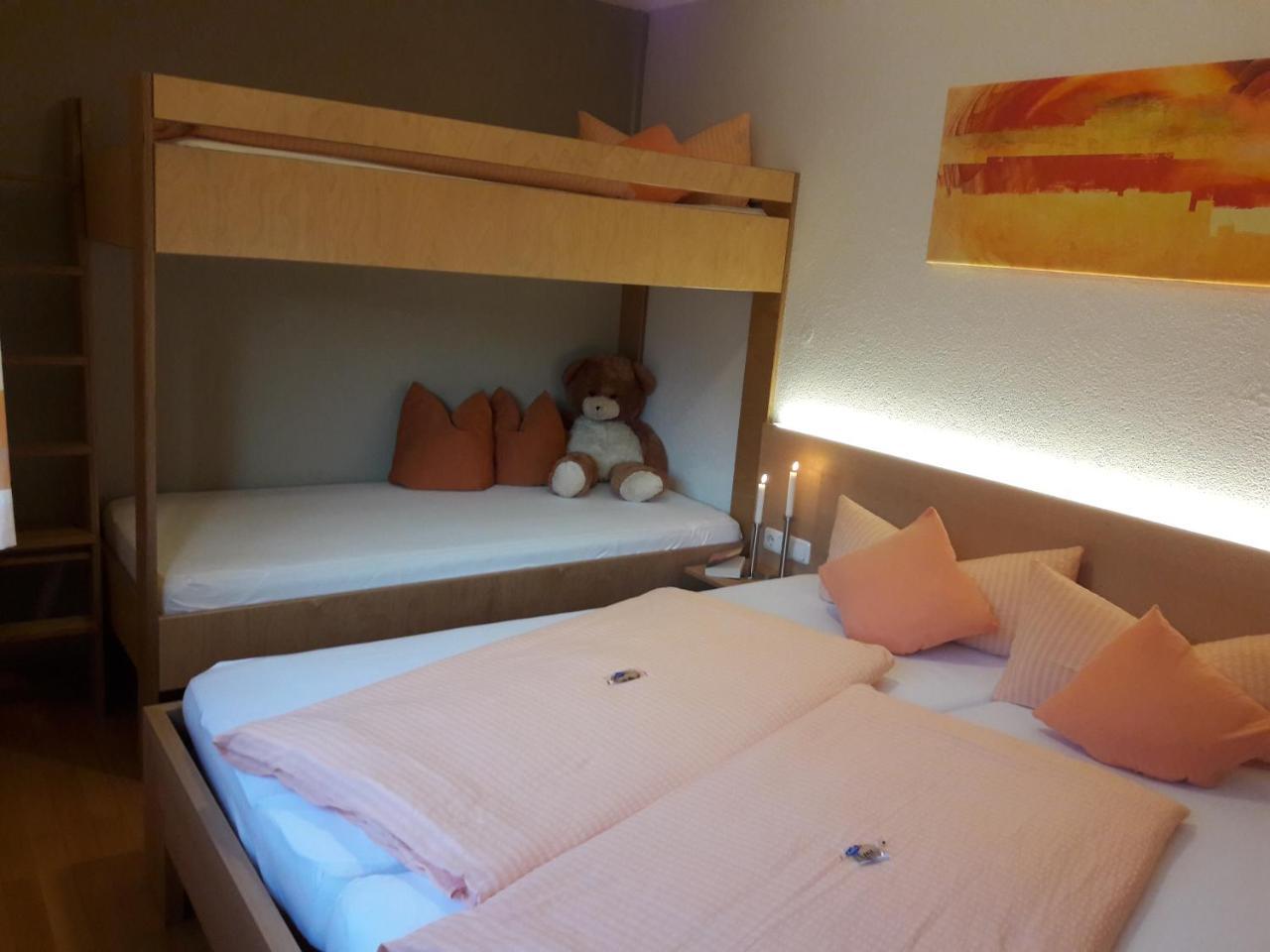 Haus Annette Aparthotel Schröcken Buitenkant foto